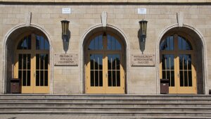 Sitz der Physikalisch-Astronomischen Fakultät der FSUt Jena am Max-Wien-Platz