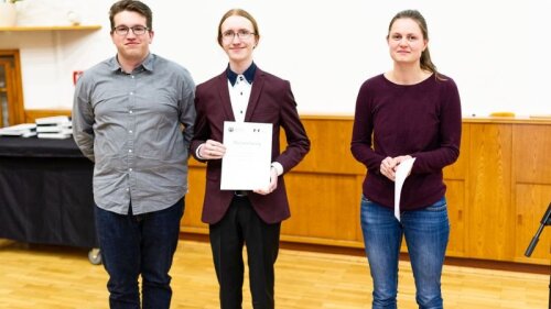 Anerkennungsurkunden f&uuml;r herausragende &Uuml;bungsleiter- und Tutort&auml;tigkeit