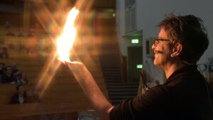 Experimentieren mit Feuer