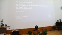 Dr. Hendrik Bartko informs about the Rohde & Schwarz company Munich.