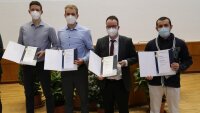 Graduates of the study program M.Sc. Materials Science with their master's certificates