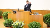 Im Namen der  Absolventen zieht M.Sc. Felix Wechsler ein Resumé über sein Photonics-Studium.