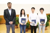 Absolventen des M.Sc. Materialwissenschaft erhielten ihre Masterzeugnisse.