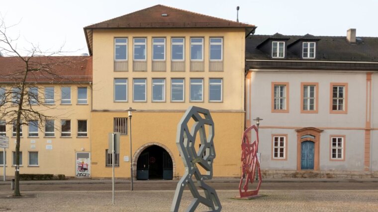 Das Torgebäude des Collegium Jenense im Jahr 2021