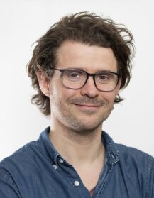 Portrait Prof. Dr. Fabian Steinlechner